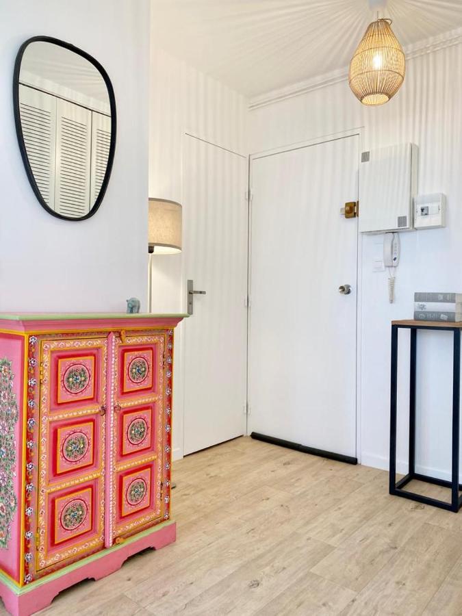 Appartement élégant avec vue sur le port Saint-Martin-de-Ré Extérieur photo